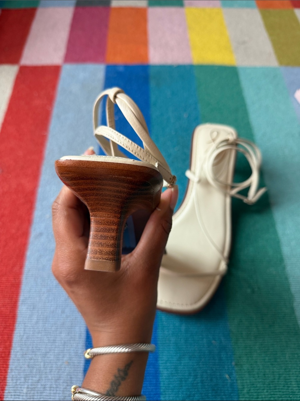 Sam Edelman Dominique Ivory Ankle strap Kitten Heeled Sandals (Ivory, 9.5) - Picture 6 of 6